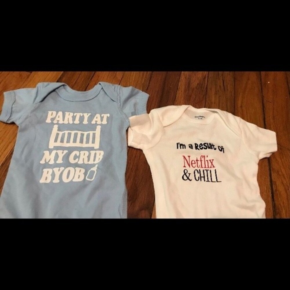 Baby onesies - Picture 2 of 2